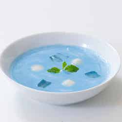 メカネンコの青いデザートスープ 780円/画像提供:バイアコム・ネットワークス・ジャパン