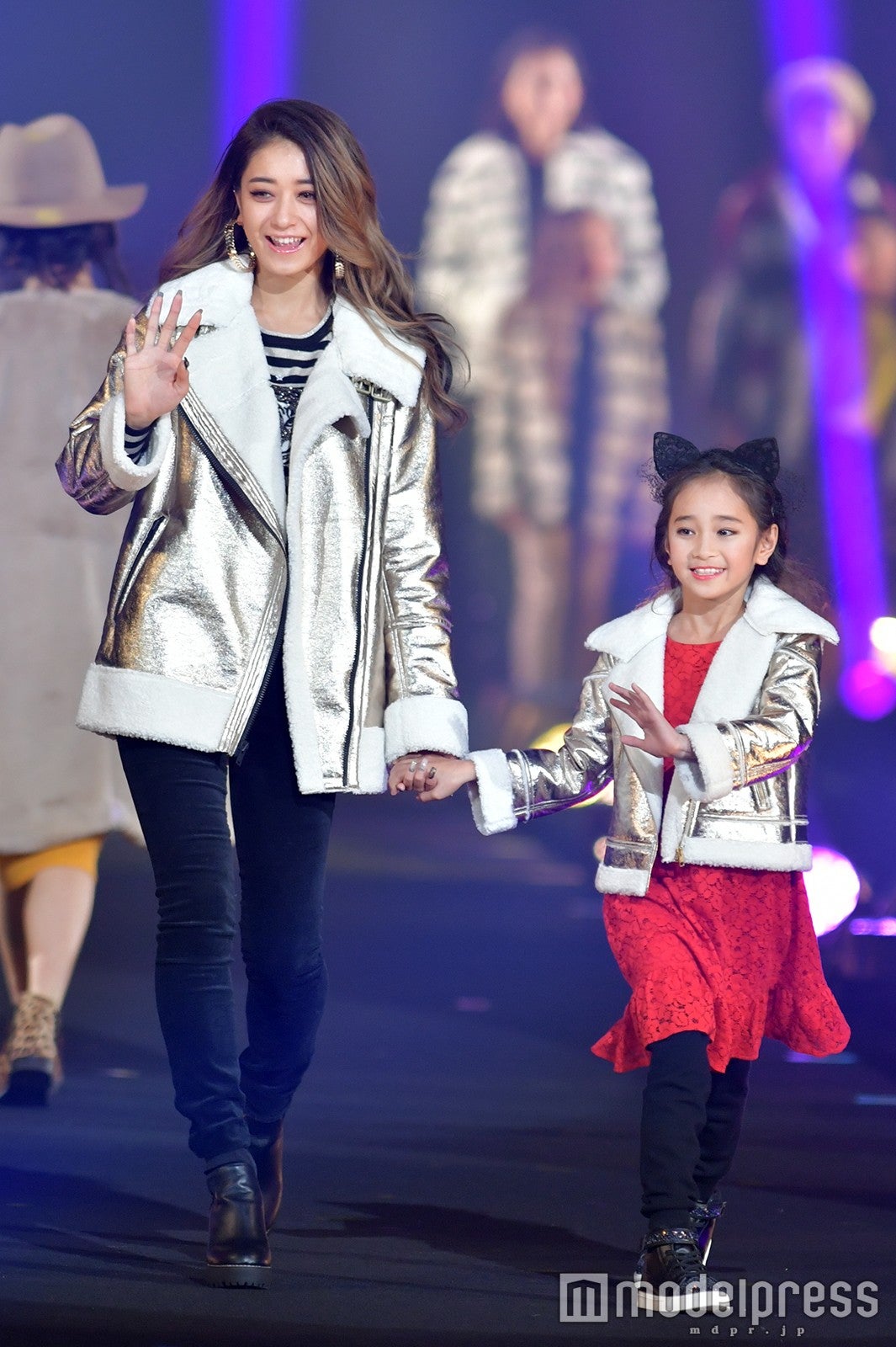 （C）モデルプレス