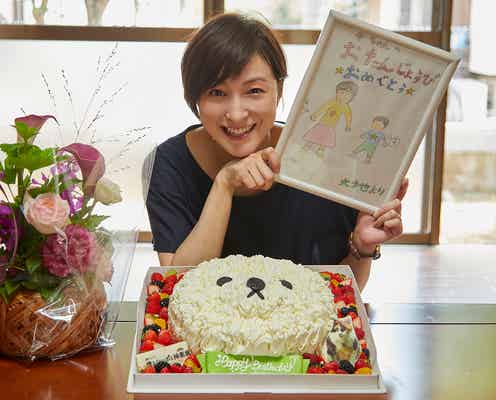 広末涼子、相葉雅紀主演ドラマ撮影現場でサプライズ受ける「こんなのはじめて見た!!」<僕とシッポと神楽坂>