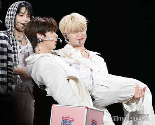 ZEROBASEONE「KCON」登場で客席降りも お姫様抱っこに会場沸く【KCON JAPAN 2025/ARTIST STAGE】