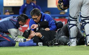 NPBがバット頭部直撃の川上審判員の状況を説明 集中治療室から一般病棟へ まだ意識は回復せず【全文】