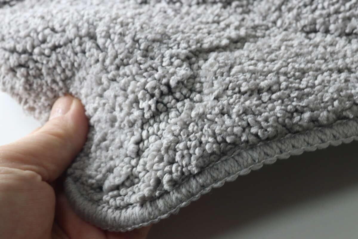 フロアマット（モロッカン、無地）　質感