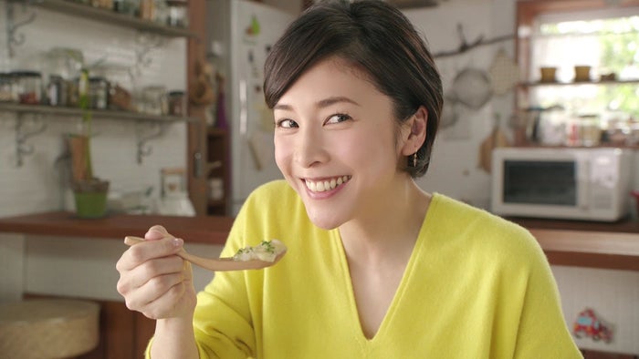 竹内結子 ラーメンをリゾットに レシピ解説 モデルプレス 竹内結子 ラーメンをリゾットに レシピ解説 モデルプレス