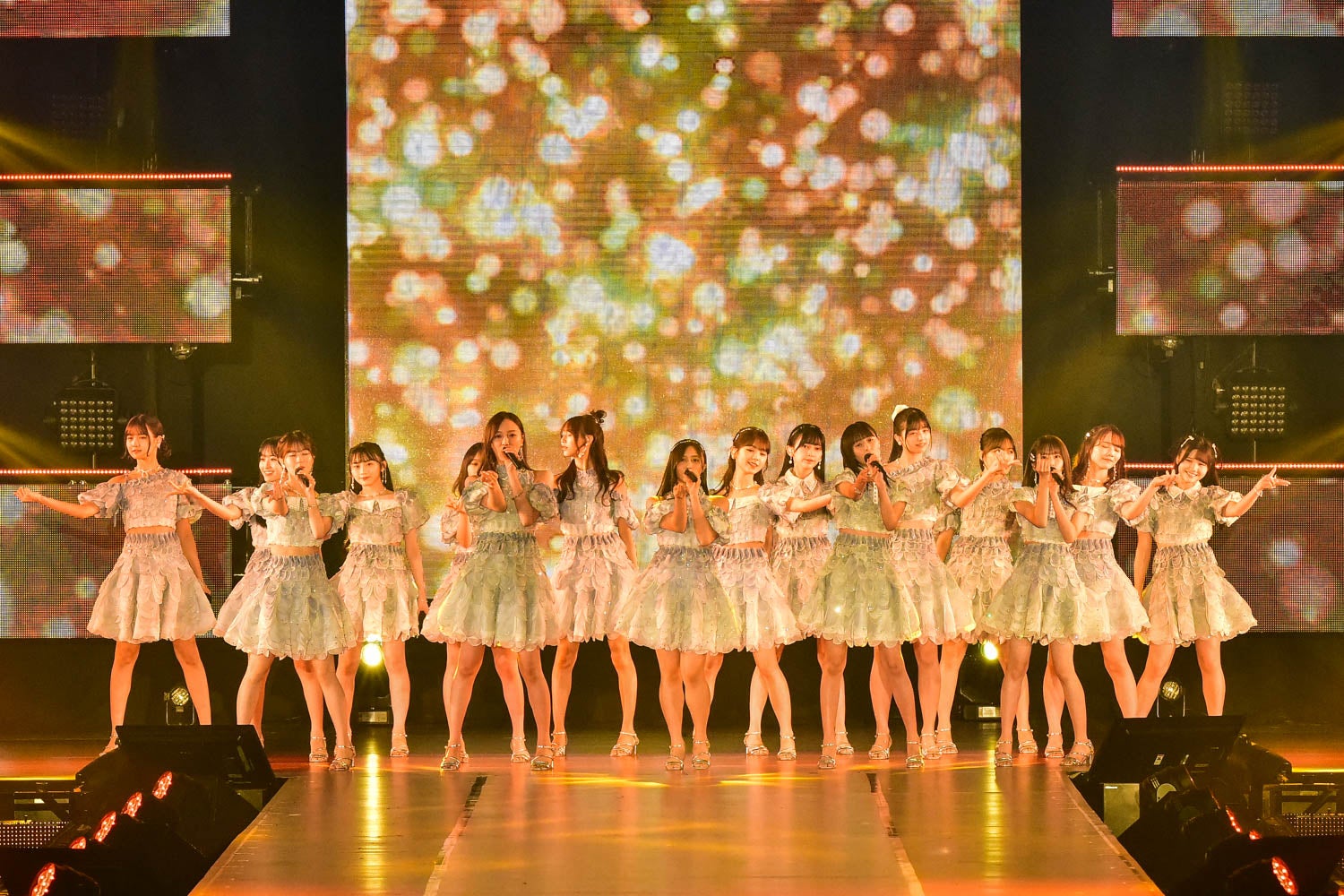 乃木坂46（C）Rakuten GirlsAward 2023 AUTUMN／WINTER