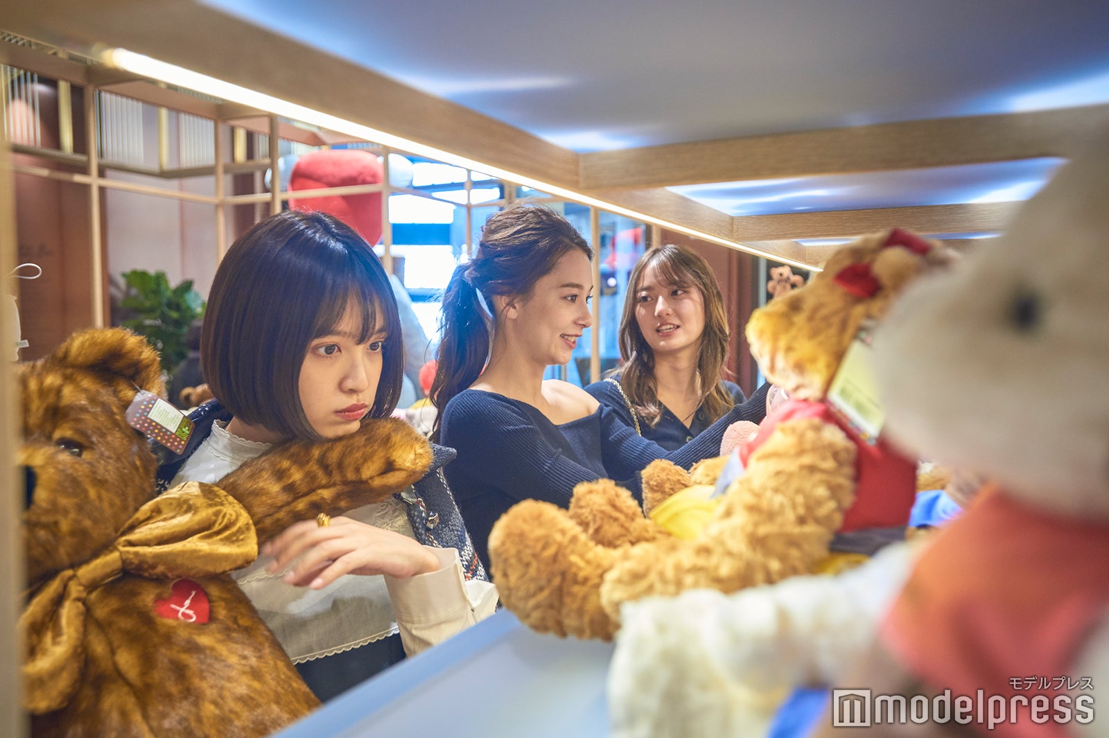 可愛いテディベアに胸キュン（C）モデルプレス