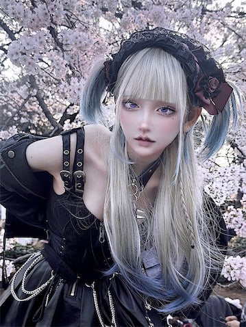 コスプレイヤー高嶺ヒナ、桜より美しい“ゴスロリギャル”姿を投稿「異次元の可愛さ」