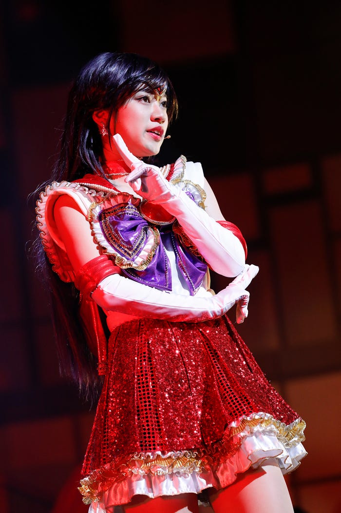 寺田蘭世(C)武内直子・PNP/乃木坂 46 版 ミュージカル「美少女戦士セーラームーン」製作委員会