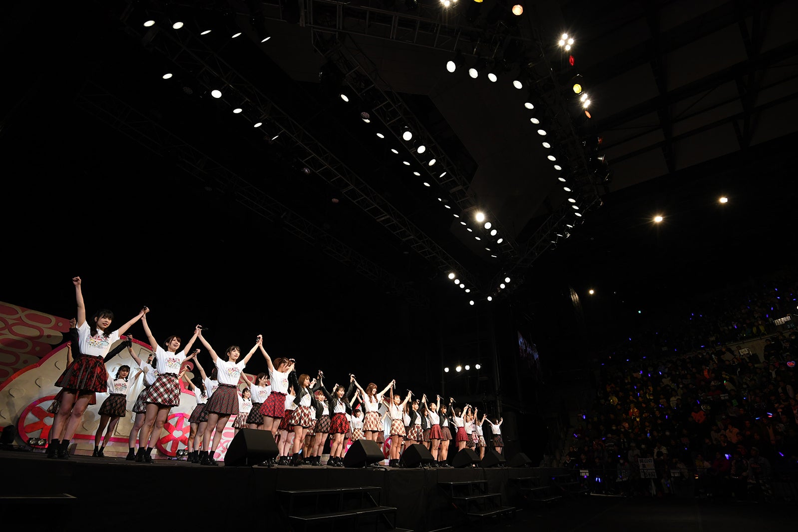 AKB48／4月14日夜公演の様子（C）AKS