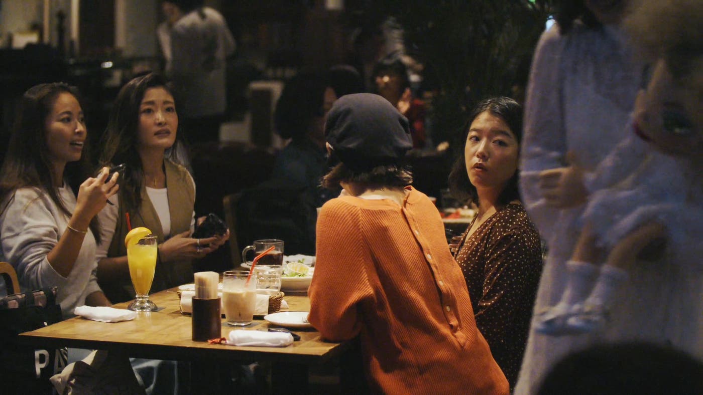 どこか見覚えのある人が…