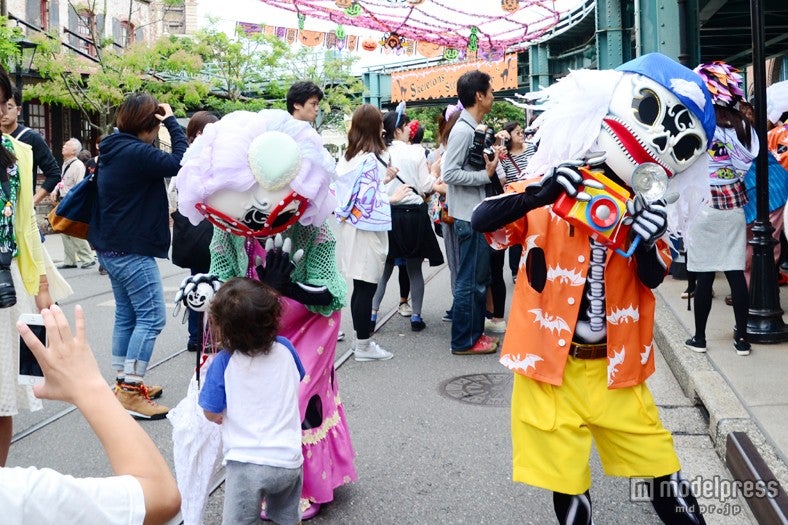 ゲストとの触れ合いも楽しむ