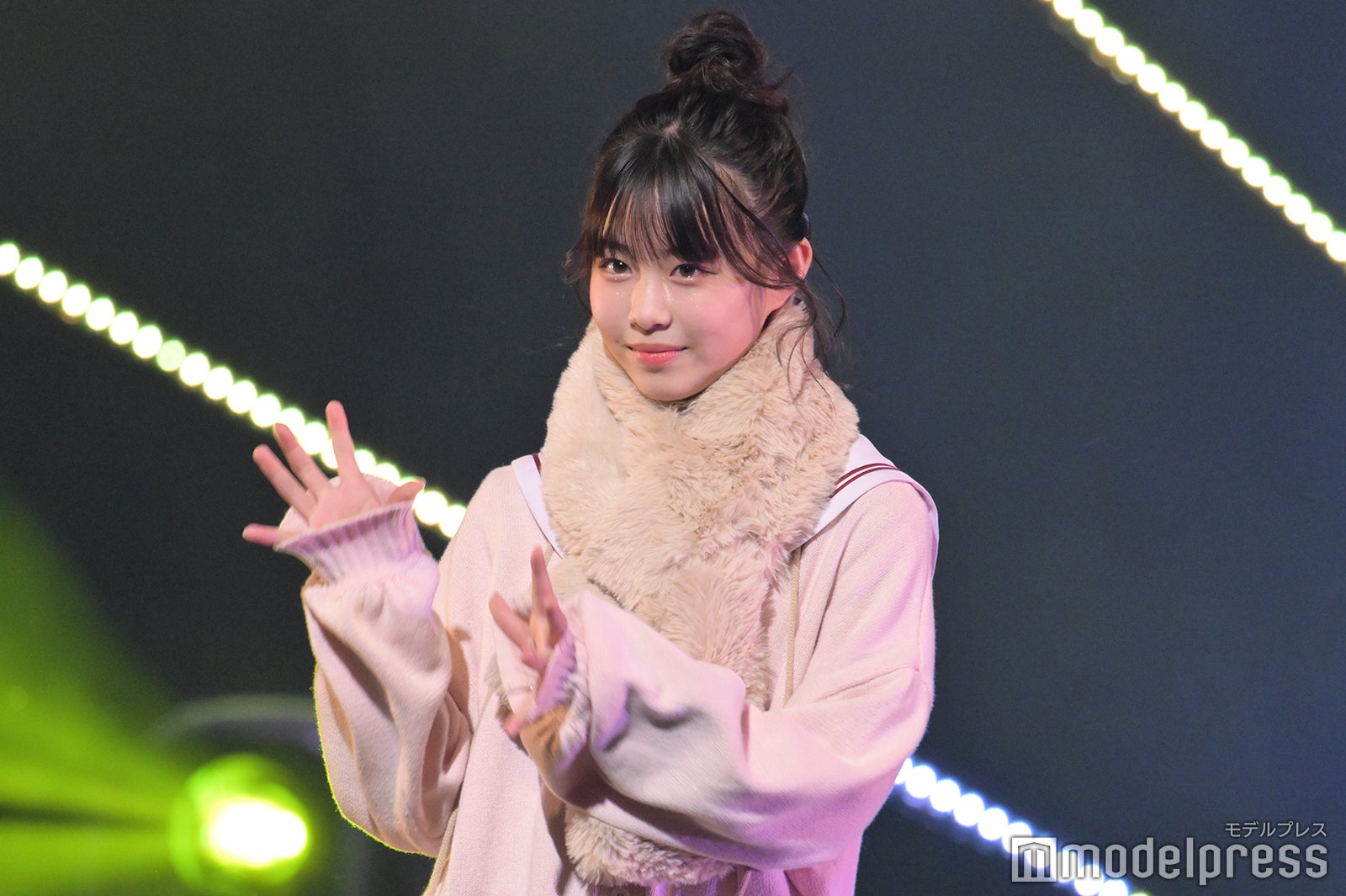 （C）モデルプレス