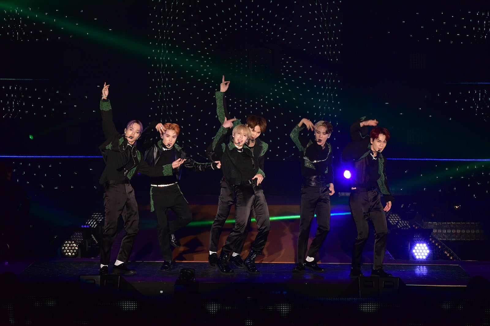 JO1（C）Rakuten GirlsAward 2022 A／W