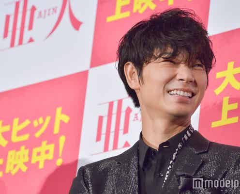 綾野剛、全裸撮影をアドリブで実施 綾野の裸を包む“香り”も佐藤健が発表し会場ざわつく