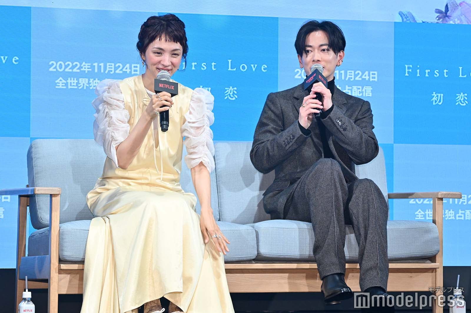 満島ひかり、佐藤健 （C）モデルプレス