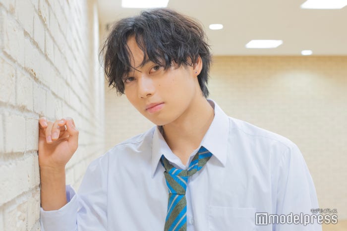 八幡晴人(C)モデルプレス