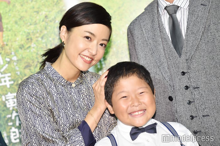 井上真央、藤原颯音 (C)モデルプレス