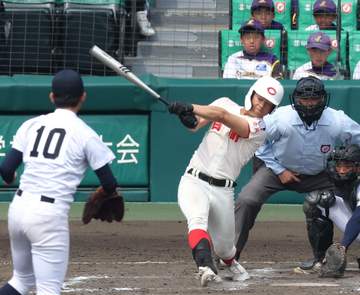 智弁学園が10年ぶり決勝進出！中京大中京に逆転勝ち エース杉本が1失点完投