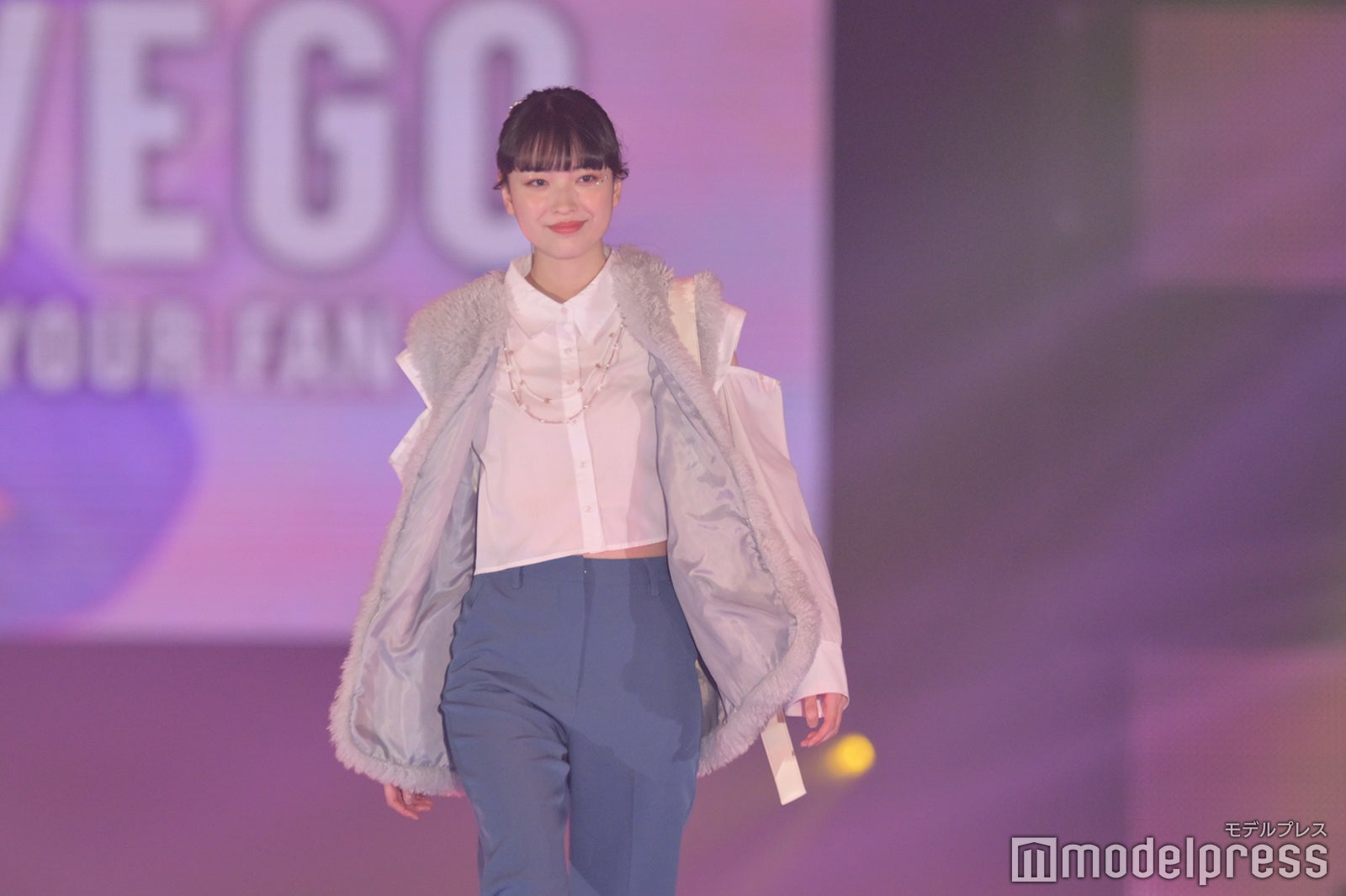 （C）モデルプレス