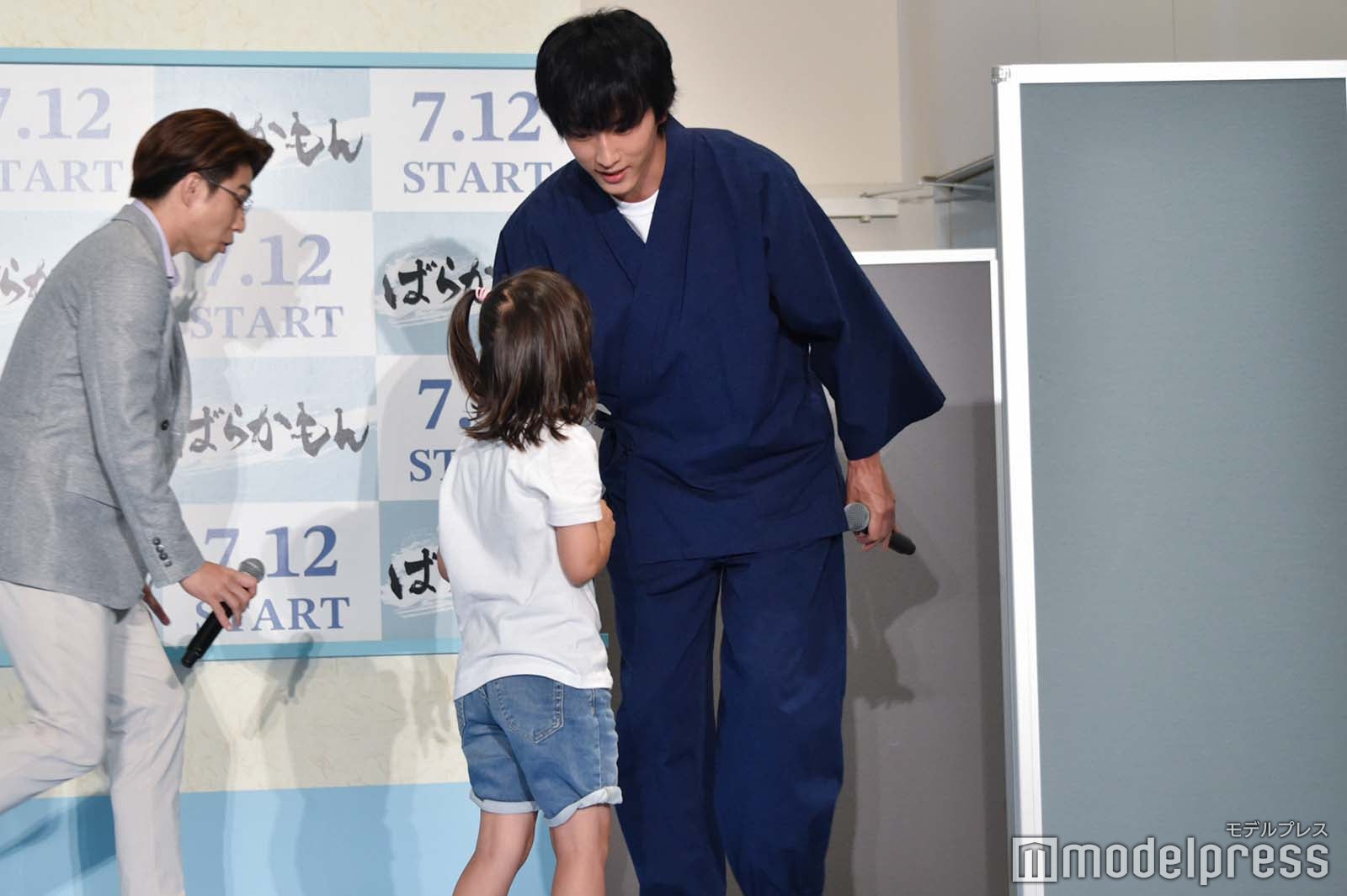 宮崎莉里沙、杉野遥亮（C）モデルプレス