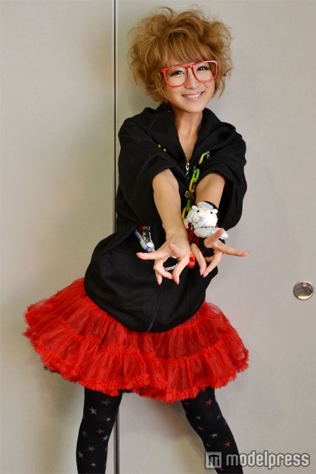 モデルプレスのインタビューに応じてくれた鈴木奈々