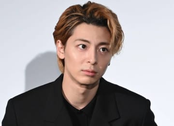 5歳上人気女優と結婚発表の「ザ・ロイヤルファミリー」俳優 「僕のダメなところが」と告白