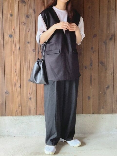 白Tシャツ　コーデ