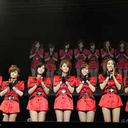 T-ARA（左から：ファヨン、ボラム、ウンジョン、ジヨン、ソヨン、ヒョミン、キュリ）/日本単独Show Caseより
