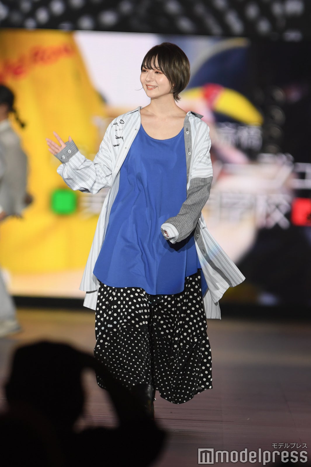 こばしり。 （C）モデルプレス