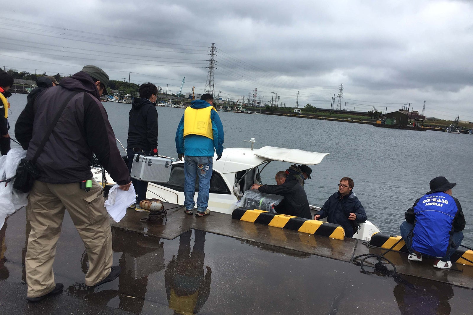 最終話漁港でのロケ風景 （画像提供：東海テレビ放送）
