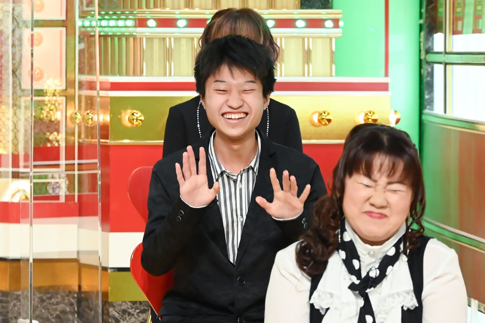 喉押さえマン（C）TBS