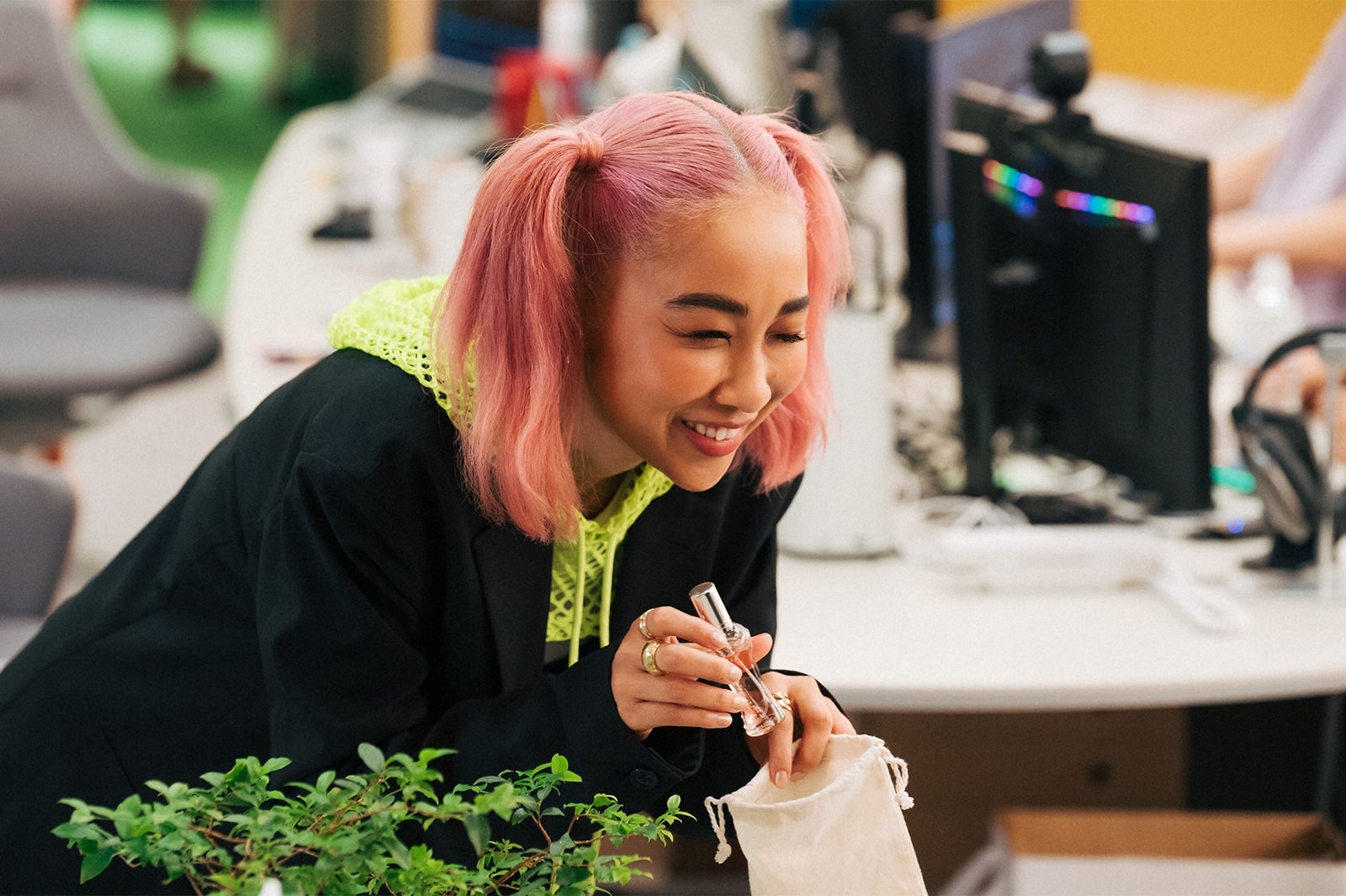 青山テルマ／「ユニコーンに乗って」第4話より（C）TBS