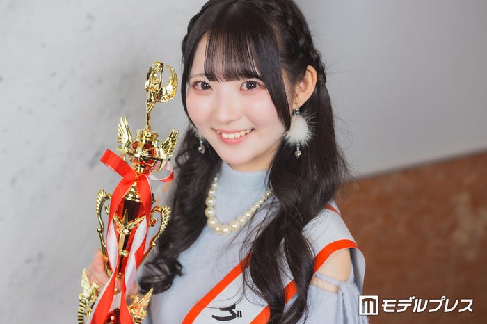 「FRESH CAMPUS CONTEST 2025」グランプリを受賞した石川奈和さん(C)モデルプレス