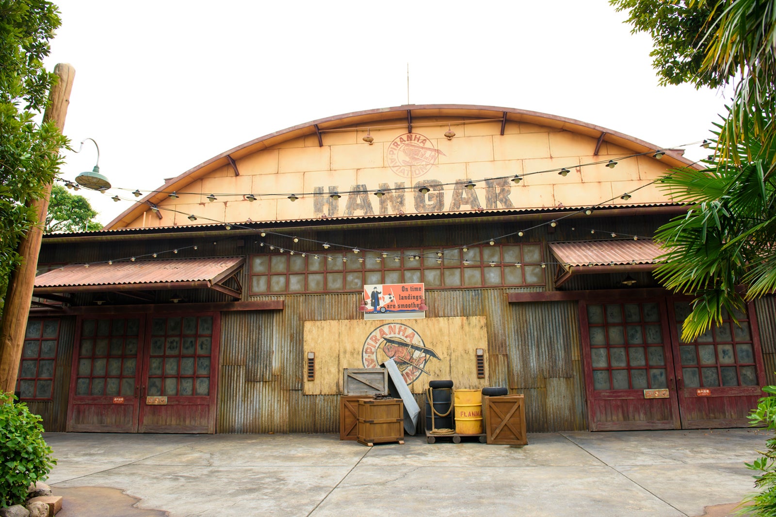 ハンガーステージ（C）Disney