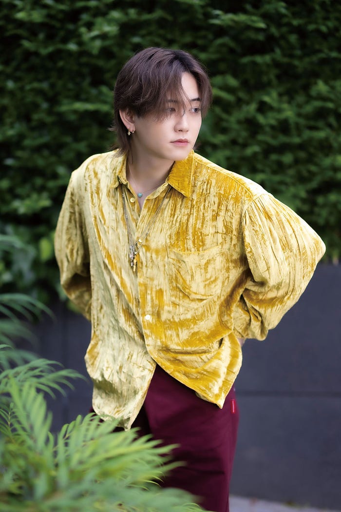 MASHIHO「モデルプレスカウントダウンマガジン vol.11」(撮影:野間憲治)