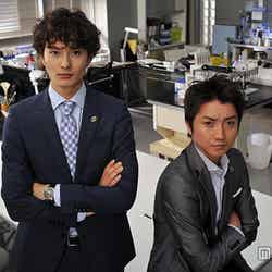 「ST 赤と白の捜査ファイル」で共演する（左より）岡田将生、藤原竜也（C）日本テレビ