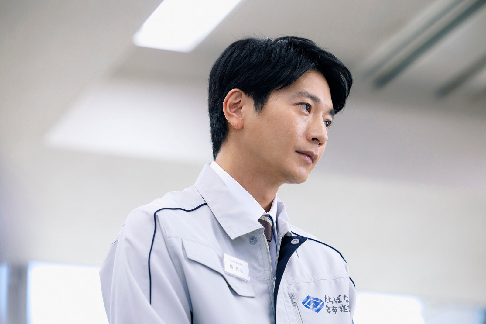 向井理「ライオンの隠れ家」第3話（C）TBS