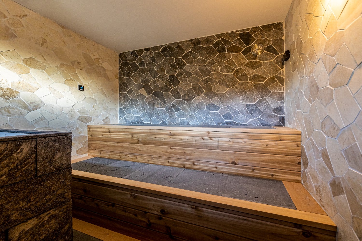 ヴィラ ラギ／画像提供：ブッキングリゾート