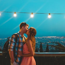 こんなキスがしたい 男性が実は女性からされたい キス モデルプレス