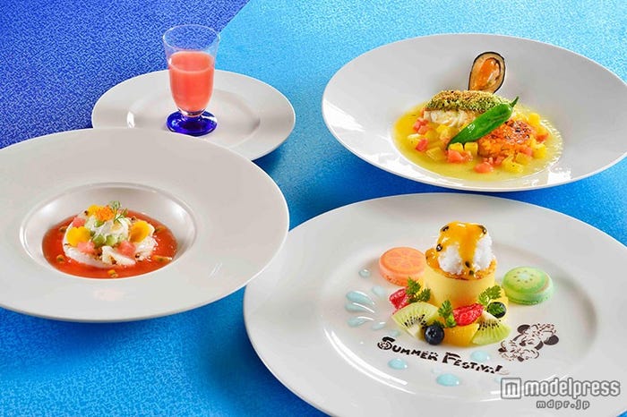 「オチェーアノ」ランチコース¥5150(C)Disney