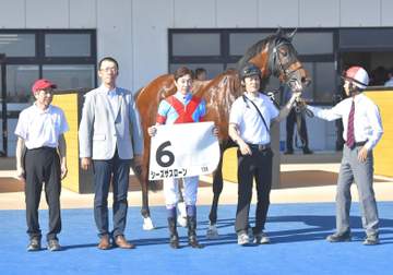 武豊騎手が土曜函館12Rで通算4997勝目ゲット 節目の5000勝まであと3勝 「あしたできればいいですね。そんなに簡単ではないけど、頑張ります」 5日は8鞍に騎乗予定