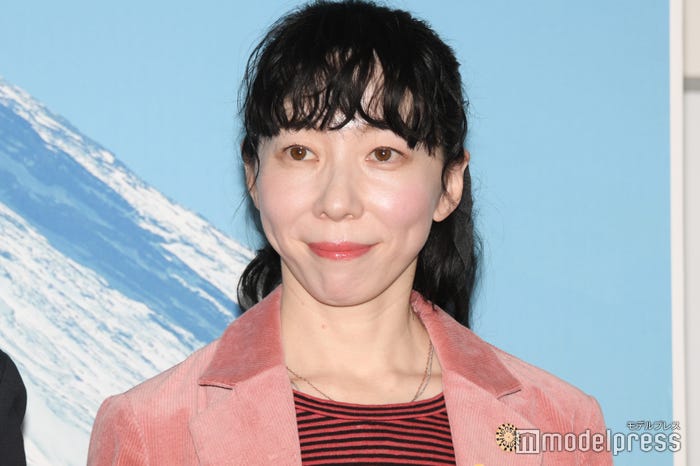 平岩紙(C)モデルプレス