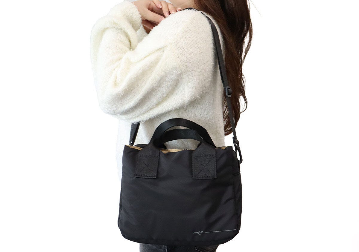 JTB完全監修　旅がもっと楽しくなる！オールシーズン使える3層バッグ肩掛け