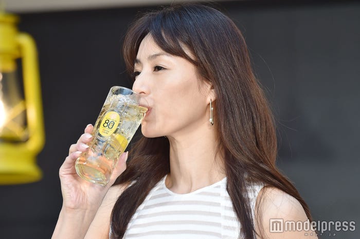 井川遥(C)モデルプレス