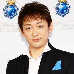 モデルプレス - SMAP香取慎吾の留守電に山本耕史「俺をなめるなよ」携帯番号入手法にスタジオ驚愕