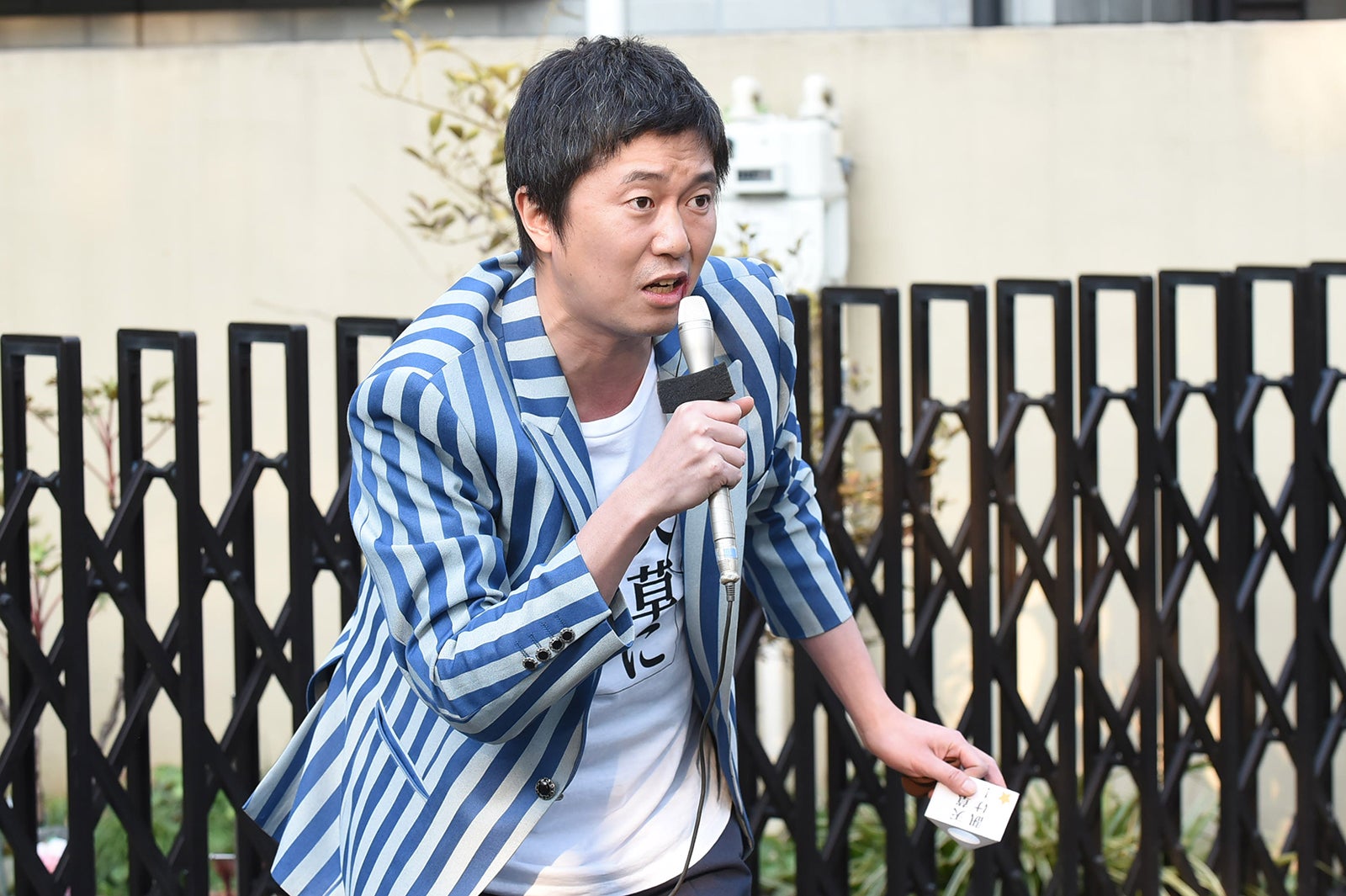 新井浩文、話題の歌声再び　綾野剛も“口ずさむほどお気に入り”