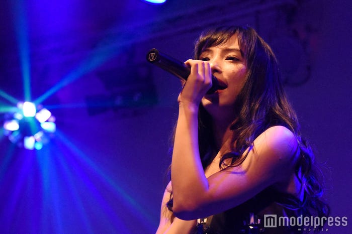 鶴巻星奈 (C)モデルプレス