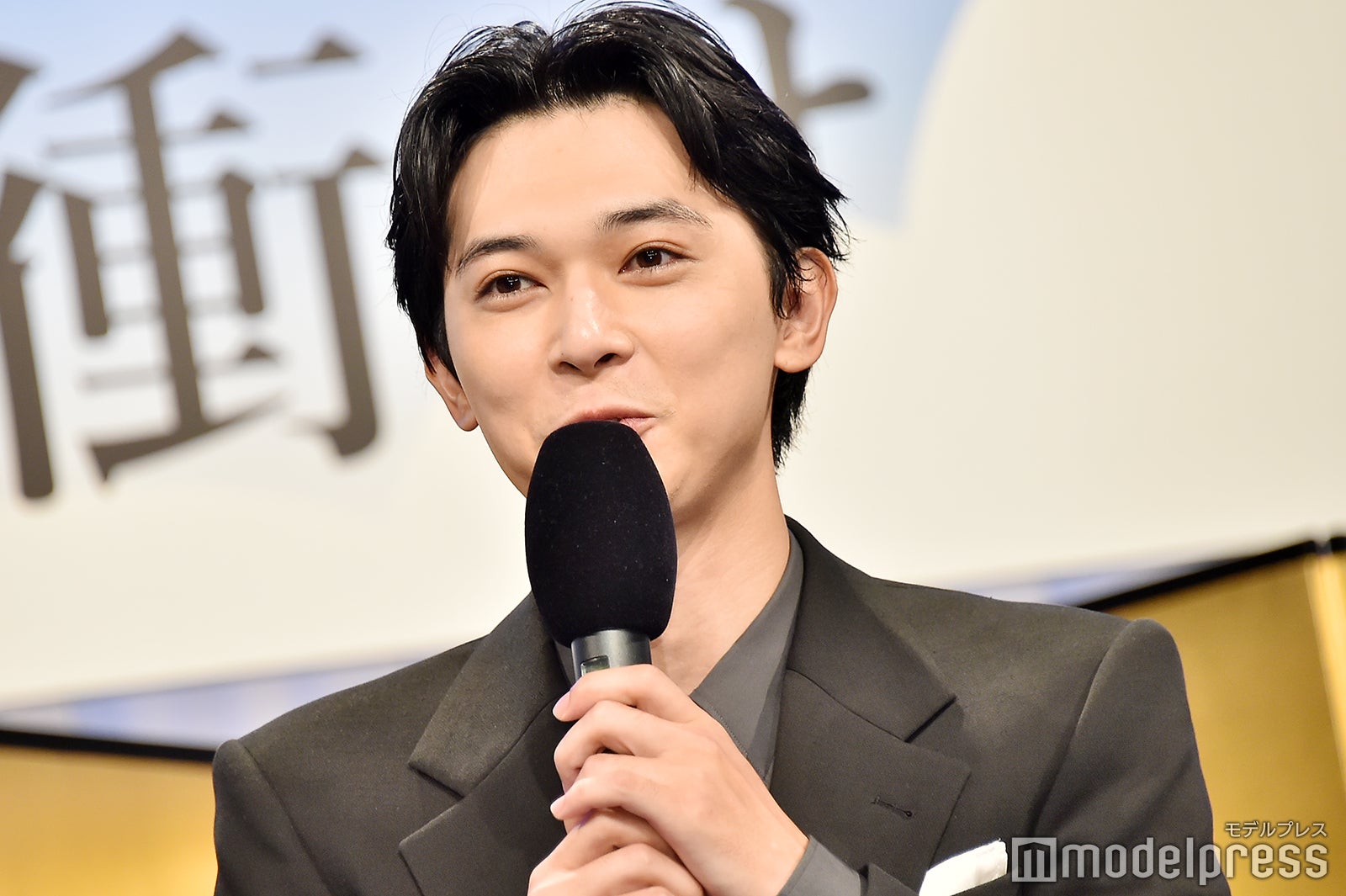 吉沢亮（C）モデルプレス