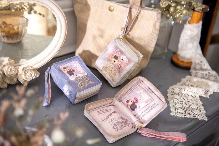 ポーチセット2,700円※イメージ(C)Disney