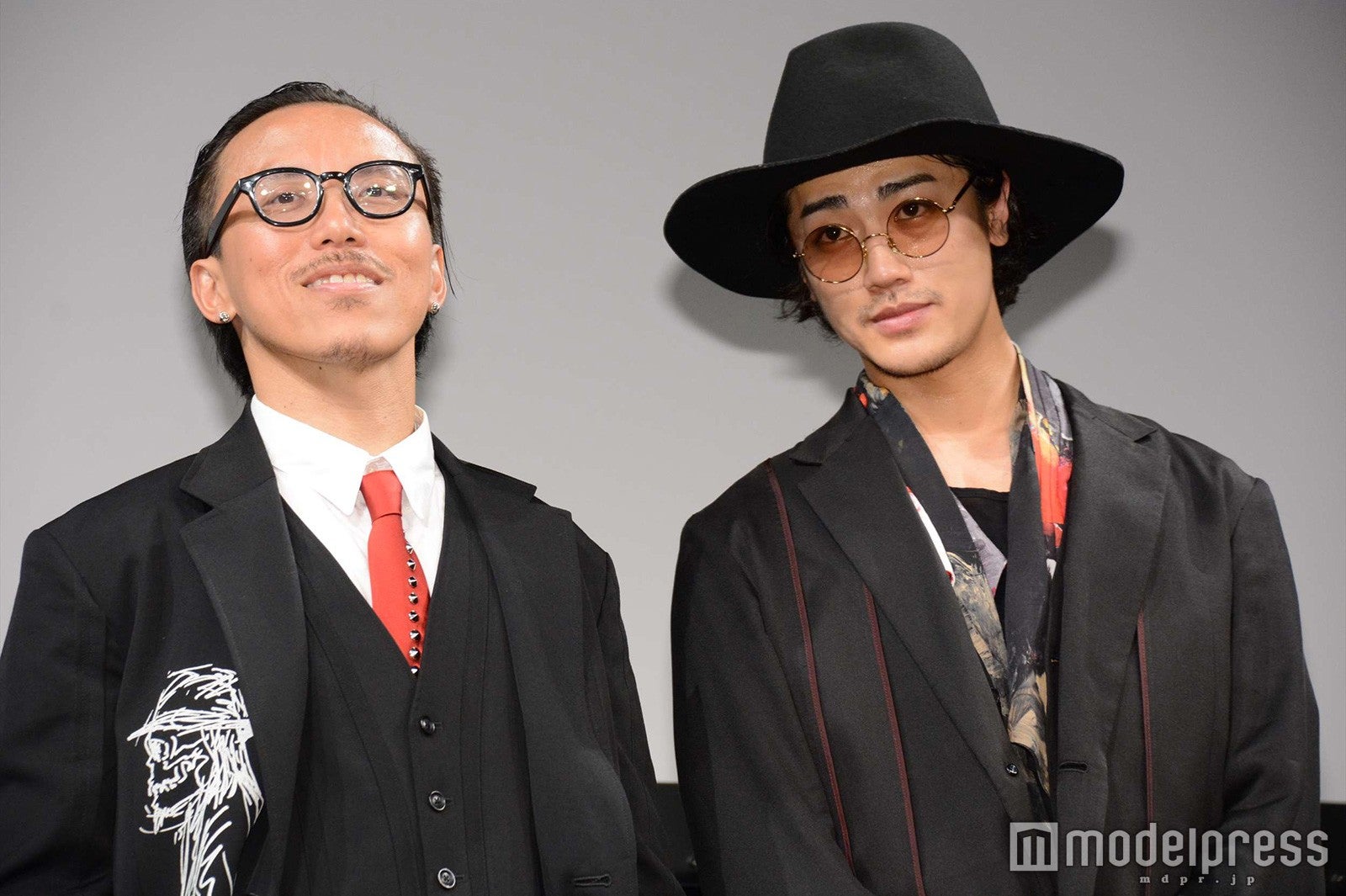 レスリー・キー氏、赤西仁（C）モデルプレス