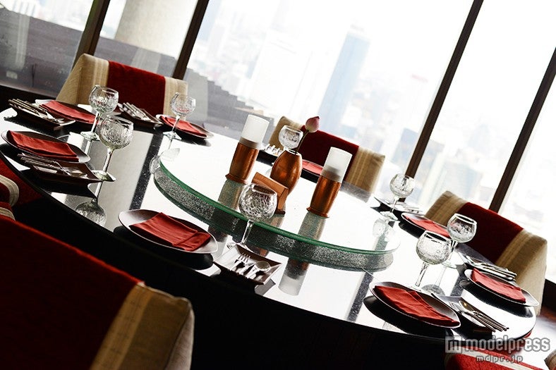 地上52階からの景色を一望